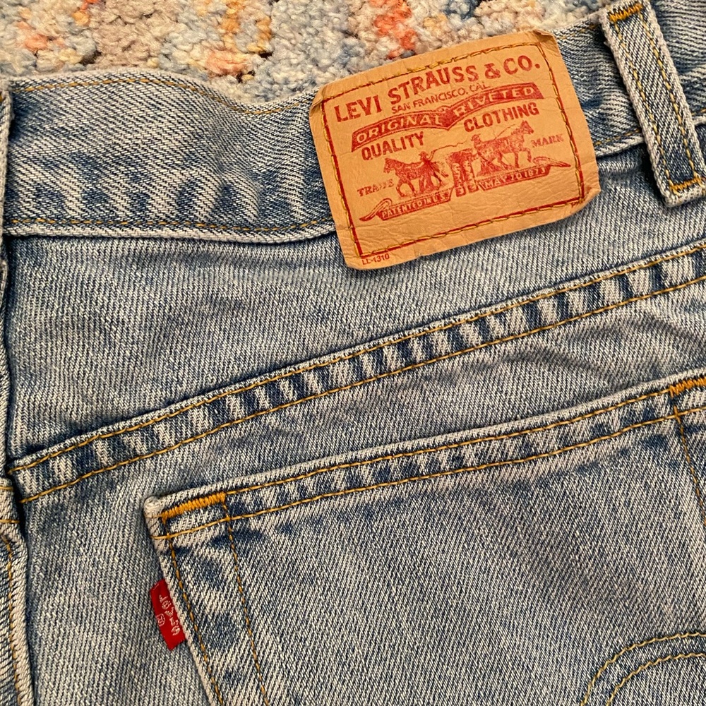 Levi’s Longline Denim Short